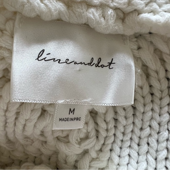 Line & Dot Jasper Fringe Cable Knit
Sweater Ivory Size Medium - Picture 13 of 15